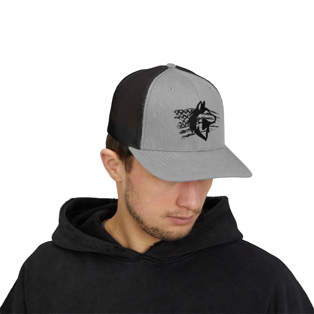 Wolf Graphic Snapback Trucker Cap | Stylish Outdoor Hat, Perfect Gift for Animal Lovers, Ideal for Hiking, Camping, Festivals
