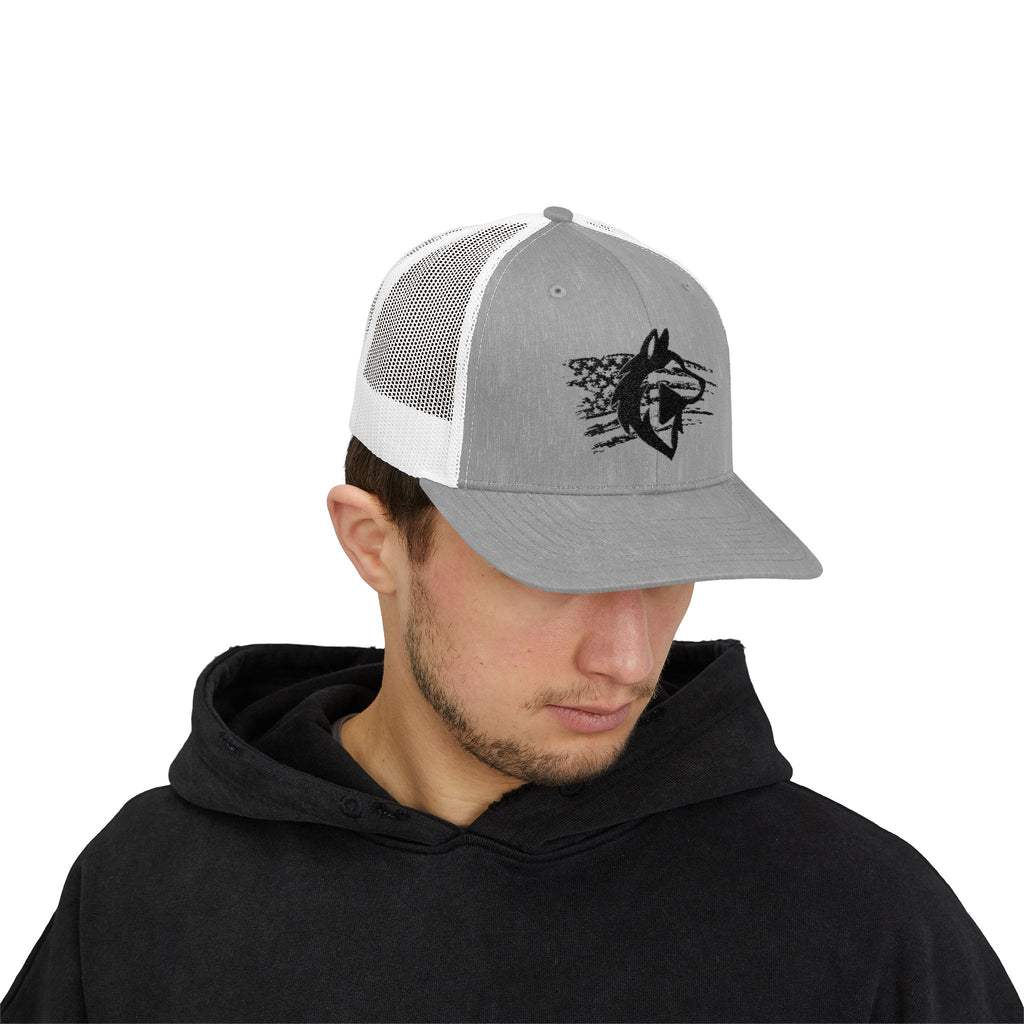 Wolf Graphic Snapback Trucker Cap | Stylish Outdoor Hat, Perfect Gift for Animal Lovers, Ideal for Hiking, Camping, Festivals